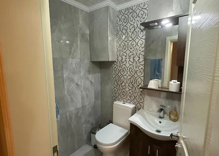 With Private Pool In مرمريس