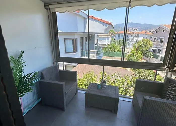 With Private Pool In * 马尔马里斯